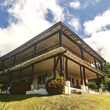 Venao Surf Lodge Playa Venao Exterior photo